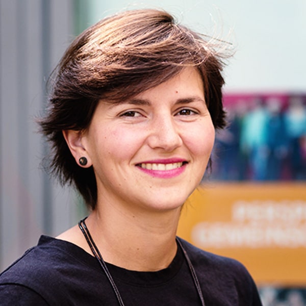 Sara Schmitt Pacifico Sara Schmitt Pacifico